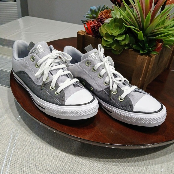 Converse Gray and White Women's Sneakers - Picture 3 of 7